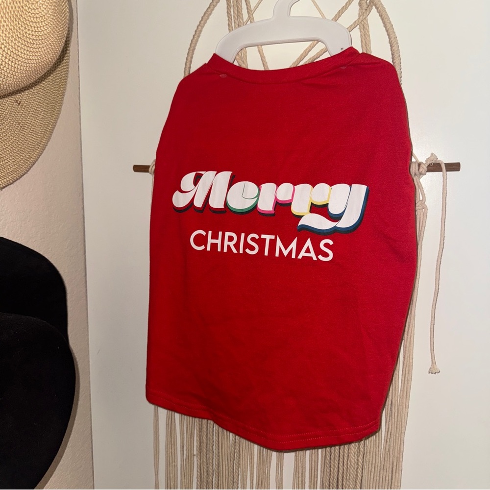 Red Merry Christmas dog Shirt large